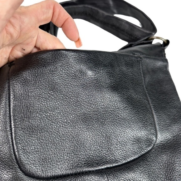 The SAK Black Leather Shoulder Crossbody Bag Purse Top Zip Entry Wide Strap MED - Picture 6 of 12